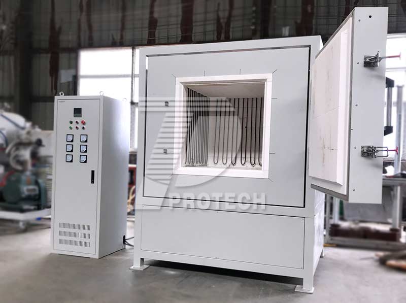 Maintenance method of box furnace