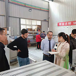 Saudi Arabian customers come to the factory to visit and order two 1700 °C muffle furnaces on site.